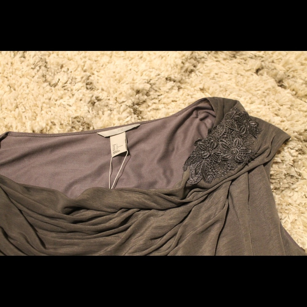 Grey H&M Blouse w/ Flower Detail - Picture 6 of 8
